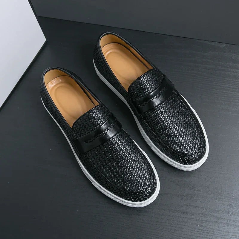 Mocassim Alessandro™ em Material Sintético Premium com Solado Leve / Conforto Inteligente para o Dia Inteiro