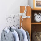 Kit com 4 Porta Cabides Móveis Modern Lar™ / Um Item Indispensável na Mala de Qualquer Viajante!!